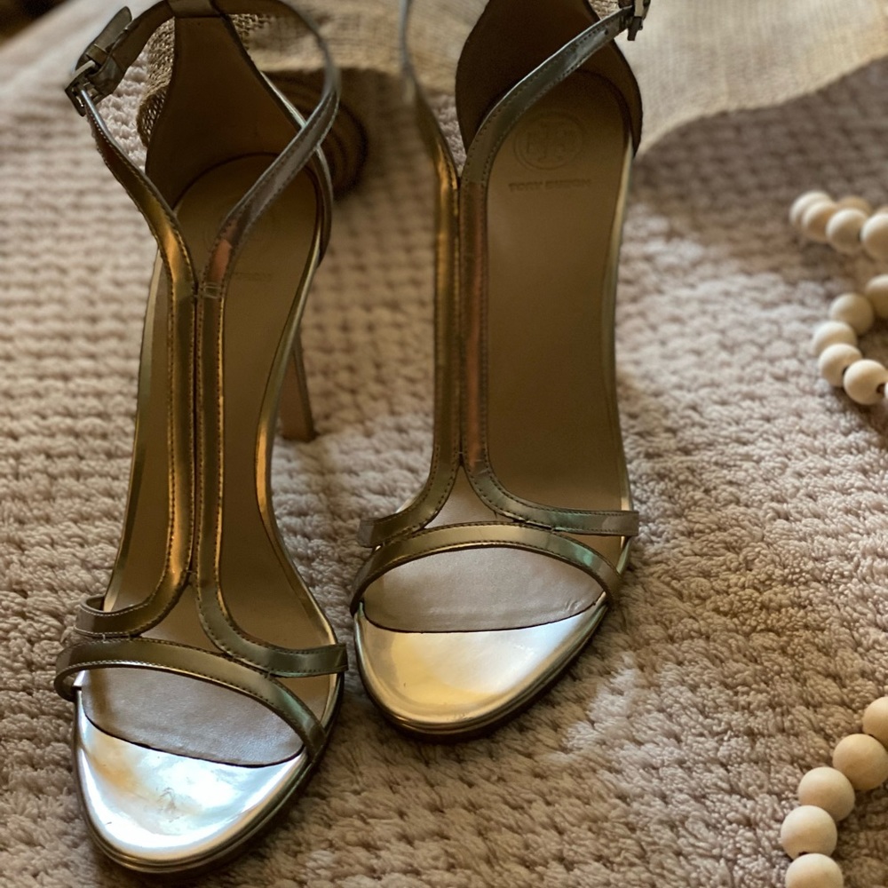 Tory Burch High heel sandals in size 9 1/2